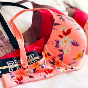 PINK Victoria’s Secret t-shirt bras